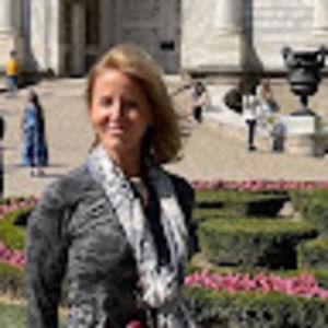 Meet your Posher, Lori